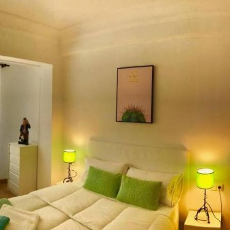 Apartamento Junto A La Playa De Gros Ess02373 Apartment ซานเซบาสเตียน ภายนอก รูปภาพ